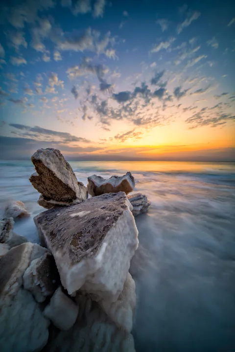 Dying Beauty — Dead Sea 2023, photograph by Asaf Amran
