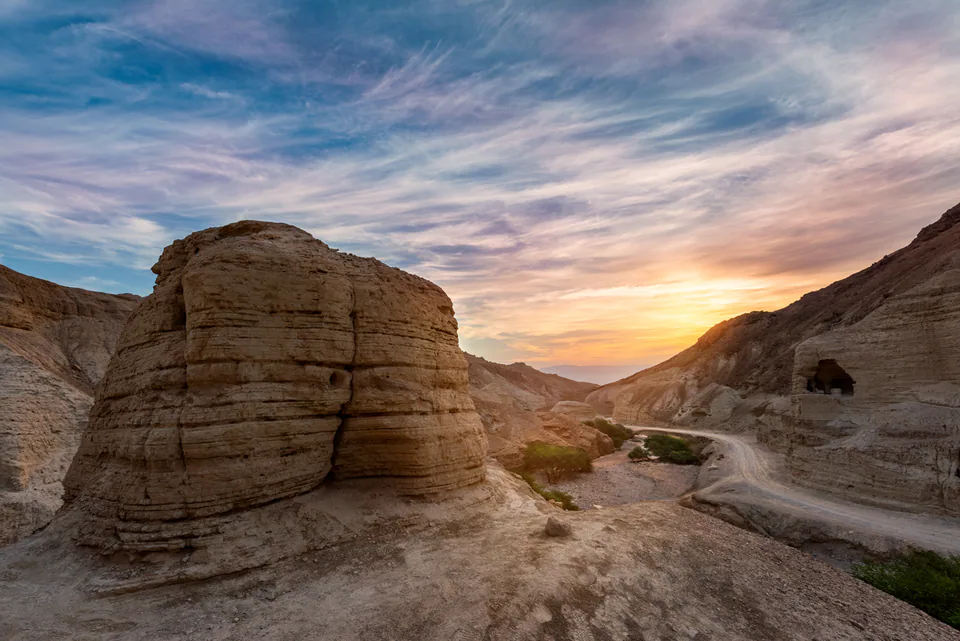 Dying Beauty — Dead Sea 2021-2022, photograph by Asaf Amran